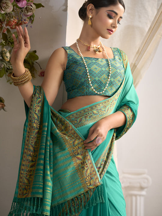 Crepe Silk Banarasi Saree With Blouse Piece