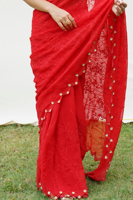 Red Georgette Saree With Blouse Piece