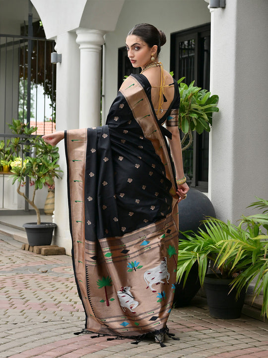 Black Paithani Silk Saree With Blouse Piece
