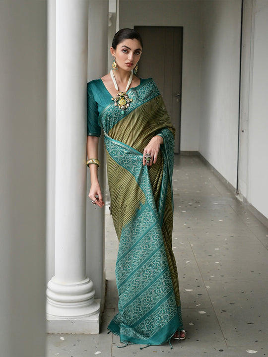 Rama Soft Tussar Silk Saree With Blouse Piece