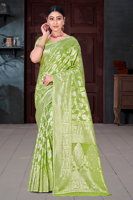 Green Cotton Saree With Blouse Piece