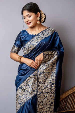 Blue Raw Silk Saree With Blouse Piece