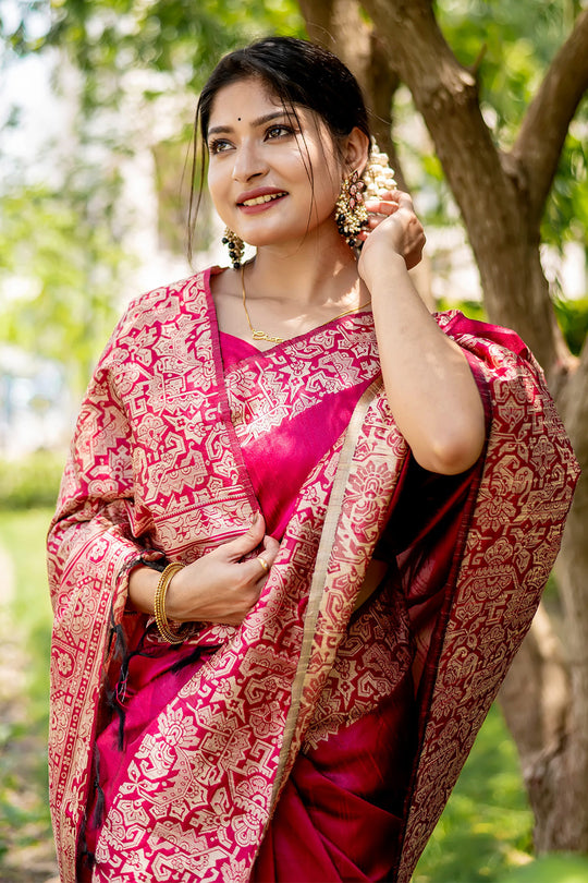 Pink Raw Silk Saree With Blouse Piece