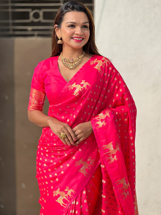 Pink Silk Blend Saree With Blouse Piece