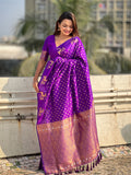 Violet Silk Blend Saree With Blouse Piece