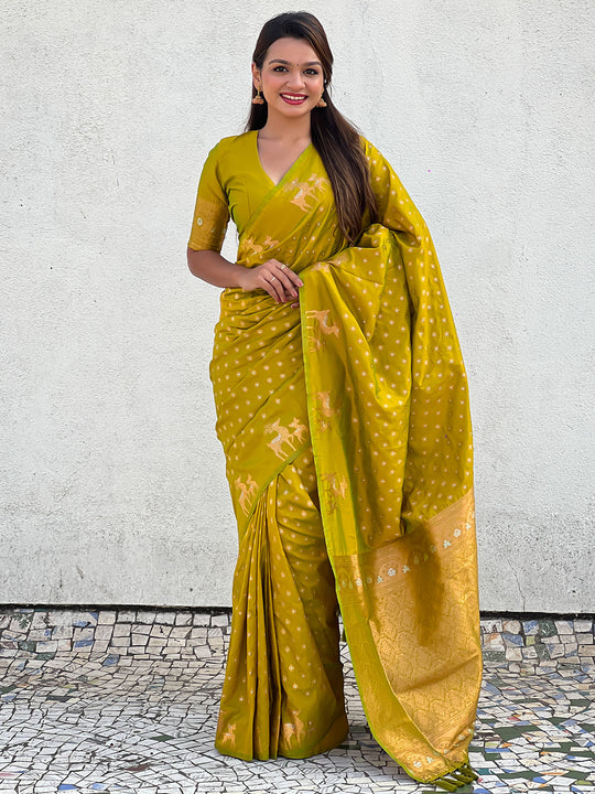 Yellow Silk Blend Saree With Blouse Piece