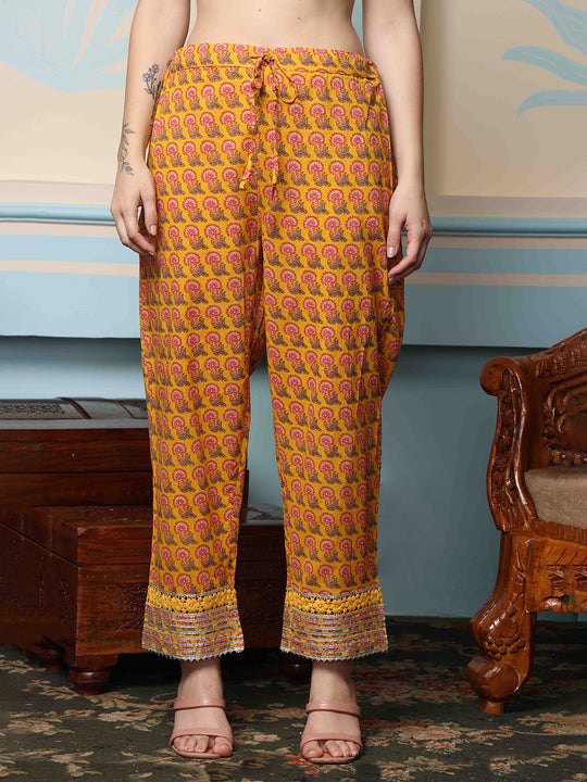 Women Floral Printed Regular Thread Work Kurta with Trousers & With Dupatta