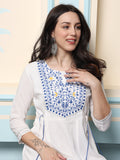 Women Embroidered Thread Work Kurta