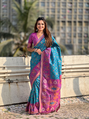 Rama Banarasi Silk Blend Saree With Blouse Piece
