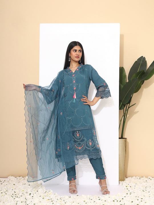 Floral Embroidered Regular Thread Work Pure Cotton Kurta with Trousers & Dupatta