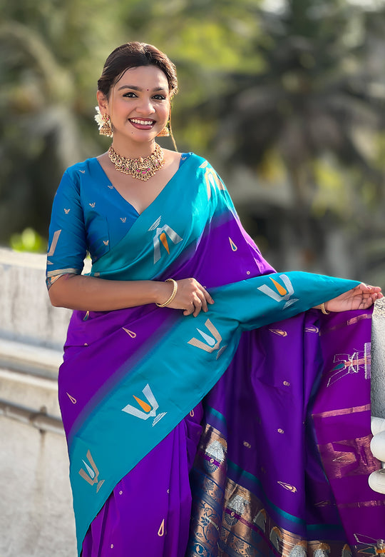 Purple Banarasi Silk Blend Saree With Blouse Piece