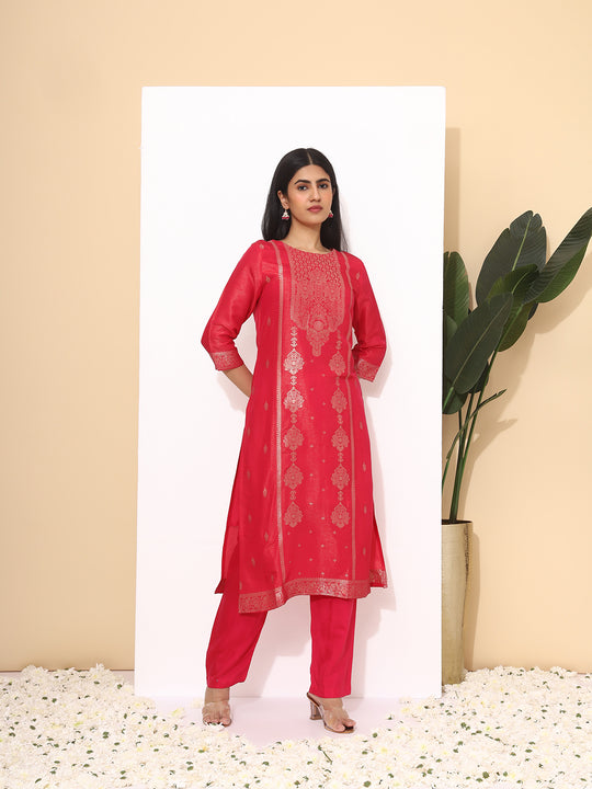 Ethnic Motifs woven design round Neck Three-Quarter Sleeves Kurta Set