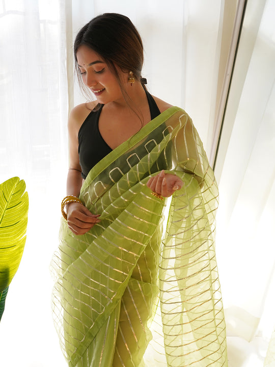 Green Organza Silk Saree With Blouse Piece