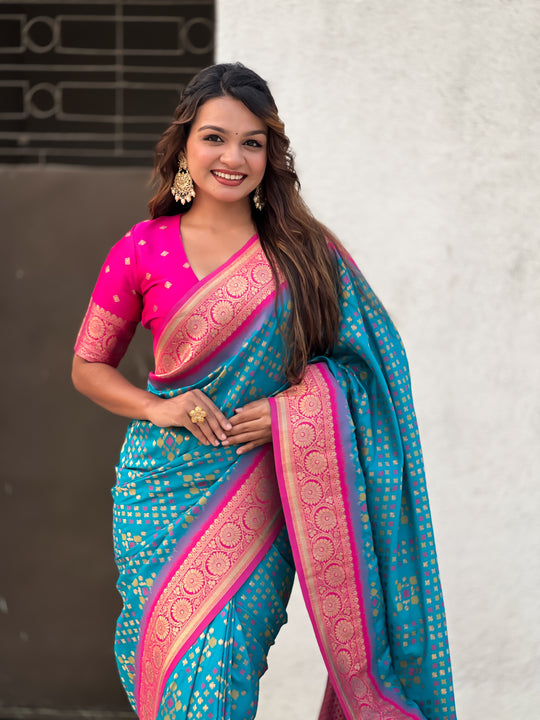 Rama Banarasi Silk Blend Saree With Blouse Piece