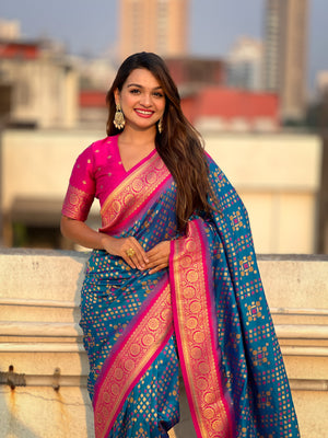 Blue Banarasi Silk Blend Saree With Blouse Piece