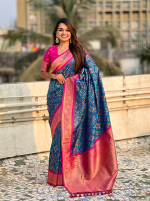 Blue Banarasi Silk Blend Saree With Blouse Piece