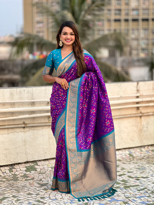 Wine Banarasi Silk Blend Saree With Blouse Piece