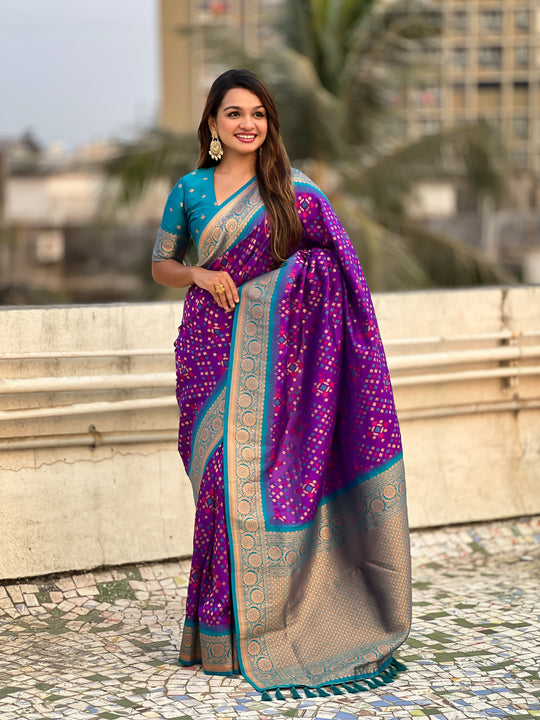Wine Banarasi Silk Blend Saree With Blouse Piece