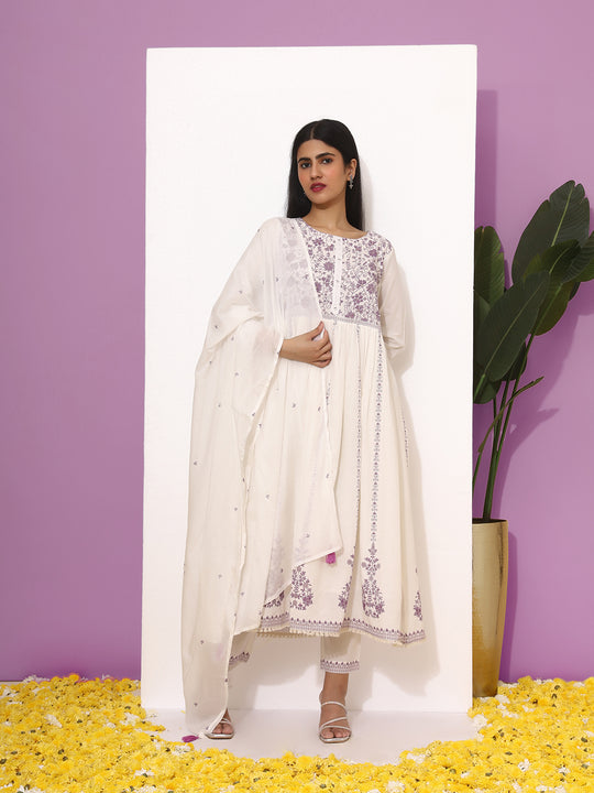 Floral Embroidered Round Neck Three-Quarter Sleeves Pure Cotton Kurta Set