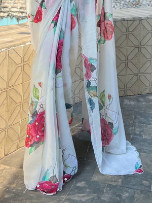 Grey Georgette Saree With Blouse Piece