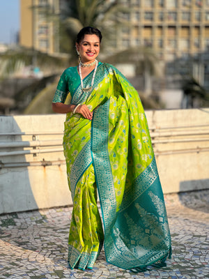 Lime Banarasi Silk Blend Saree With Blouse Piece
