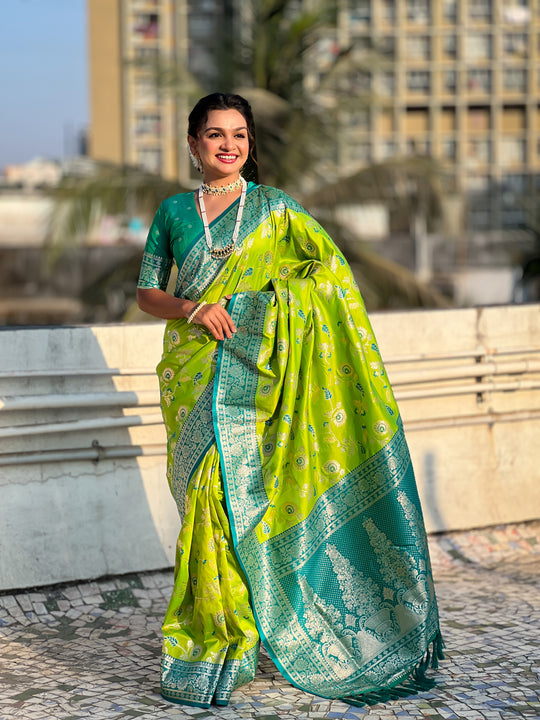 Lime Banarasi Silk Blend Saree With Blouse Piece