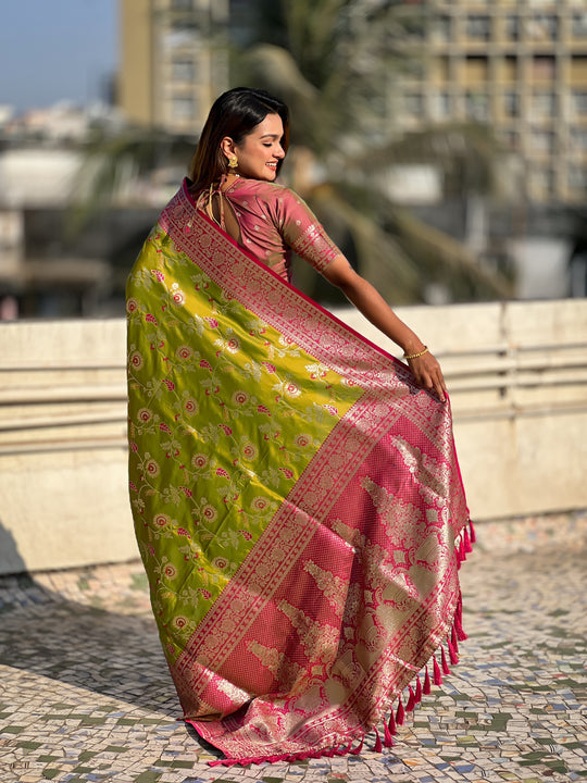 Mehandi Banarasi Silk Blend Saree With Blouse Piece