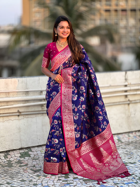 Blue Banarasi Silk Blend Saree With Blouse Piece