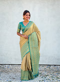 Rama Banarasi Silk Blend Saree With Blouse Piece