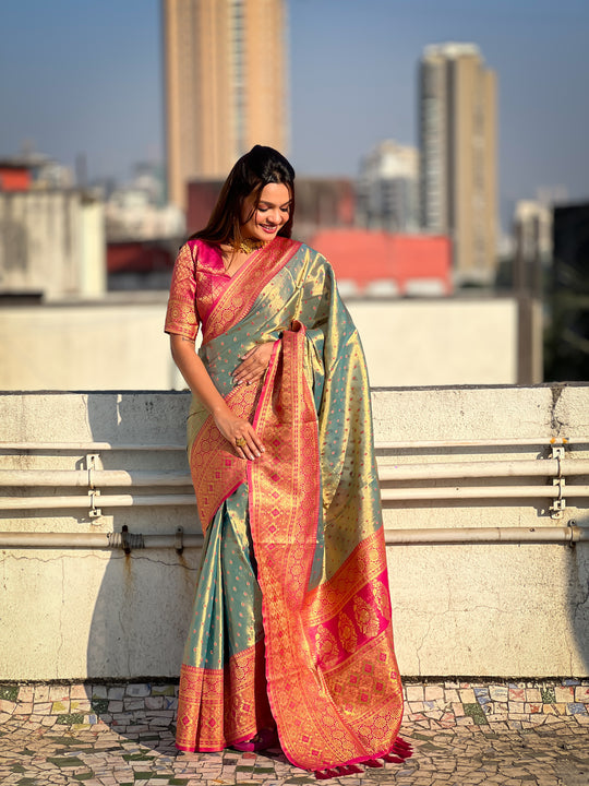 Grey Banarasi Silk Blend Saree With Blouse Piece