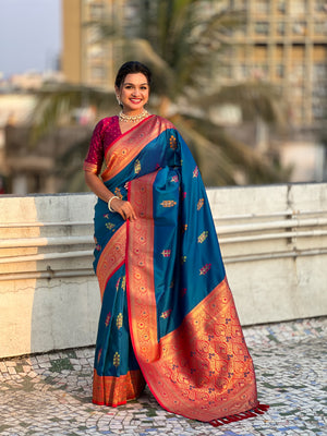 Rama Banarasi Silk Blend Saree With Blouse Piece