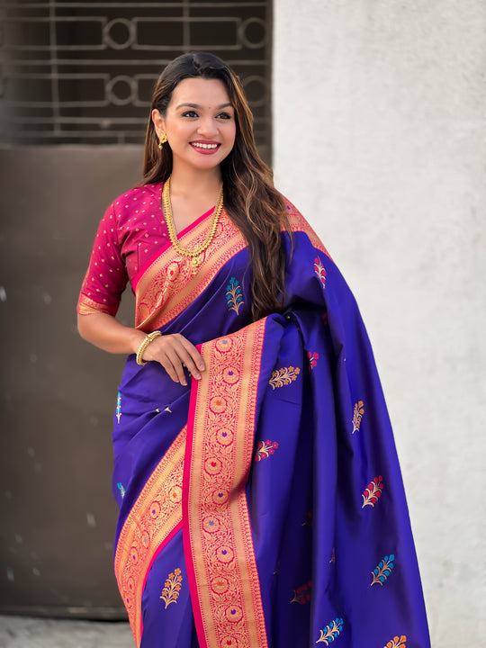 Blue Banarasi Silk Blend Saree With Blouse Piece