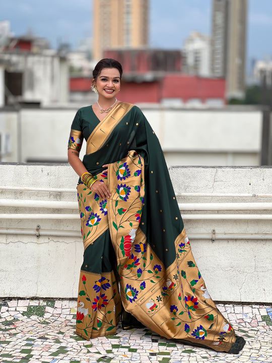 Green Banarasi Silk Blend Saree With Blouse Piece