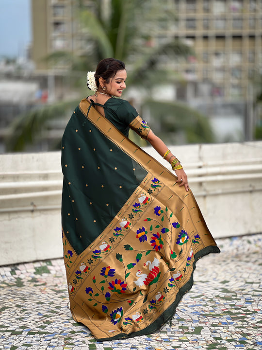Green Banarasi Silk Blend Saree With Blouse Piece
