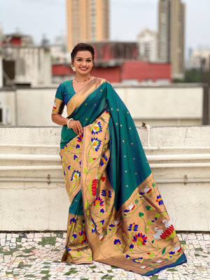 Rama Banarasi Silk Blend Saree With Blouse Piece