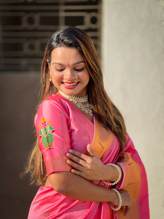 Pink Banarasi Silk Blend Saree With Blouse Piece