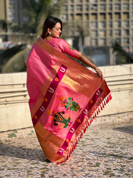 Pink Banarasi Silk Blend Saree With Blouse Piece