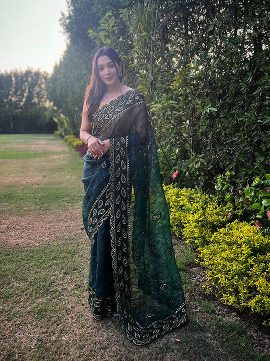 Green Organza Saree With Blouse Piece