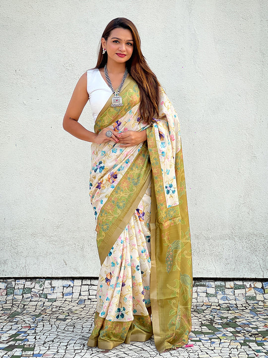 Green Banarasi Silk Blend Saree With Blouse Piece