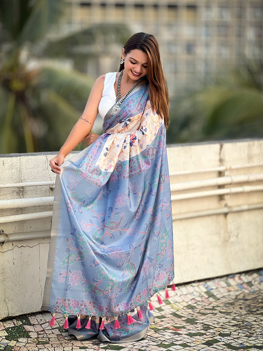 Grey Banarasi Silk Blend Saree With Blouse Piece