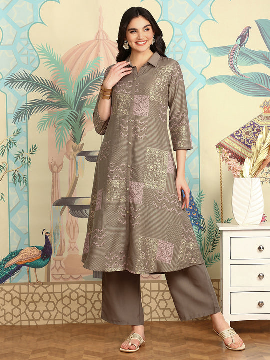 Floral Printed Regular Three-Quarter Sleeves Shirt Collar Kurta with Trousers