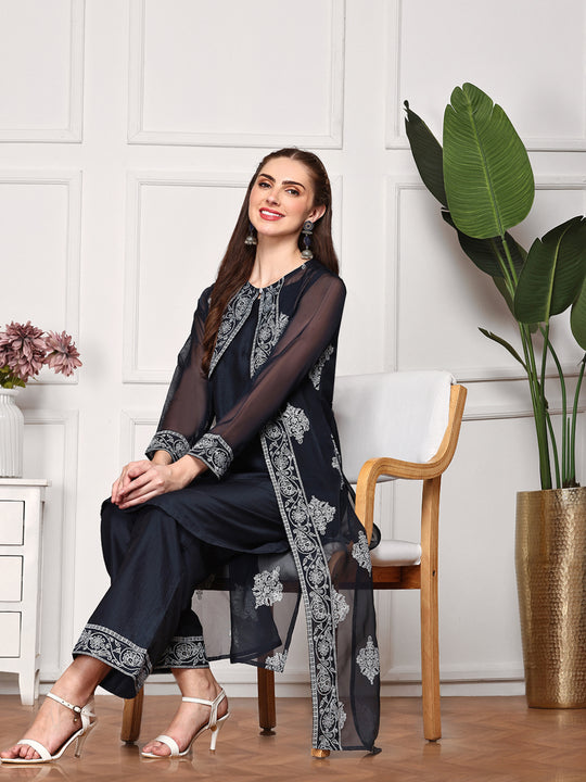 Floral Printed Round Neck Straight Kurta with Palazzos & Jacket