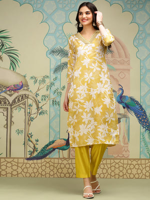 Women Floral Printed Regular Sequinned Kurta with Trousers