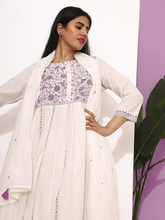 Floral Embroidered Round Neck Three-Quarter Sleeves Pure Cotton Kurta Set