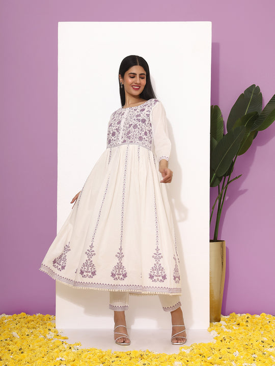 Floral Embroidered Round Neck Three-Quarter Sleeves Pure Cotton Kurta Set