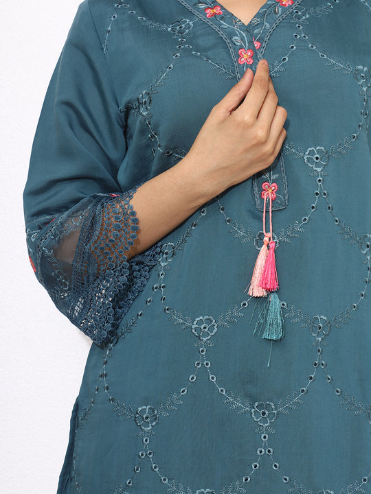 Floral Embroidered Regular Thread Work Pure Cotton Kurta with Trousers & Dupatta