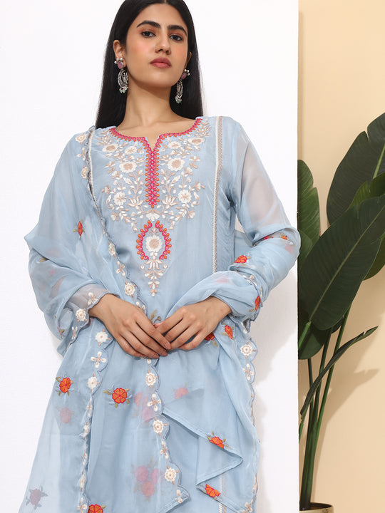 Floral Embroidered Round Neck Three-Quarter Sleeves Thread Work Kurta Set