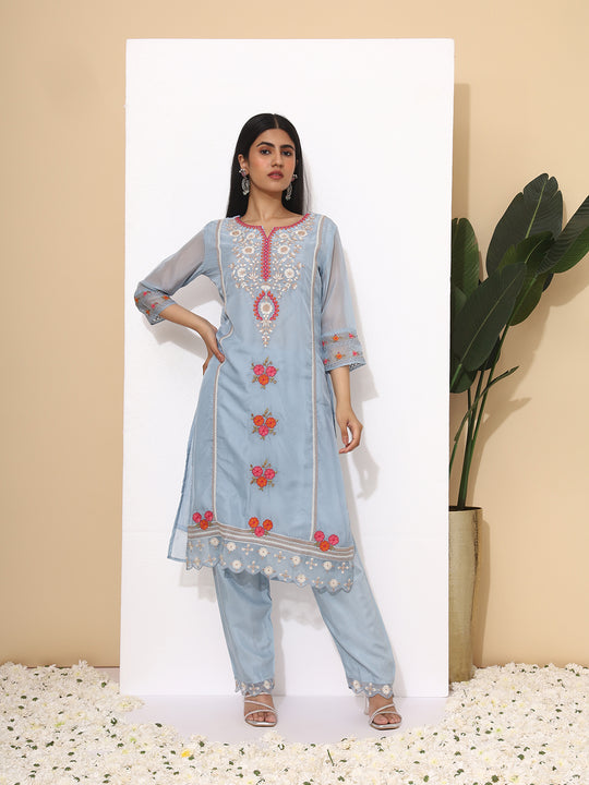Floral Embroidered Round Neck Three-Quarter Sleeves Thread Work Kurta Set