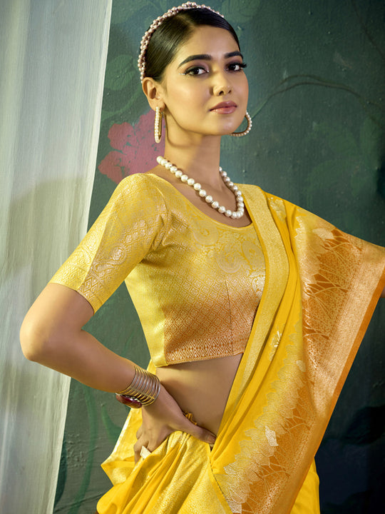 Crepe Silk Banarasi Saree With Blouse Piece