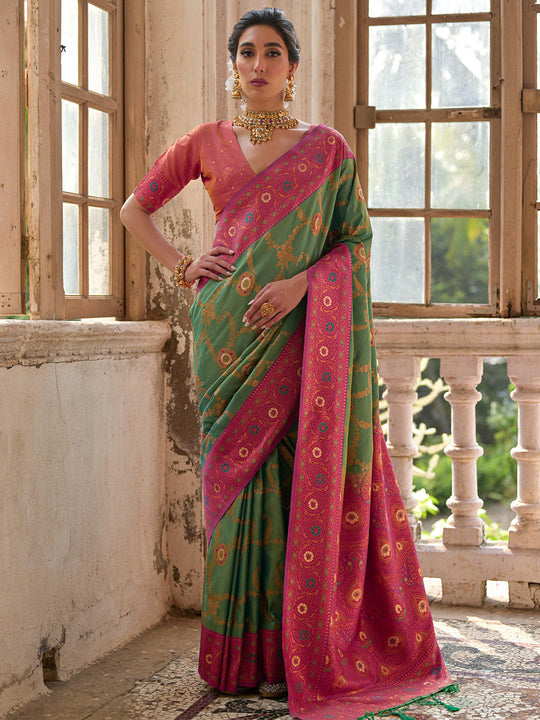 Pista Green Banarasi Silk Zari Woven Saree With Blouse Piece